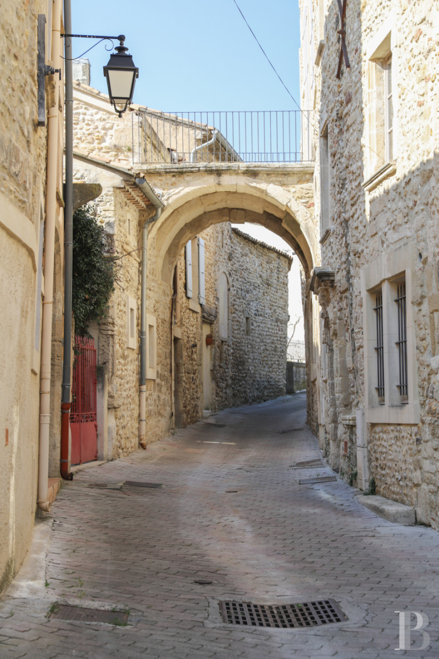 A tastefully renovated village house between Montélimar and Orange in Visan  - photo  n°3